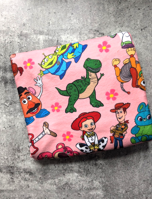 Les jouets rose (16'')